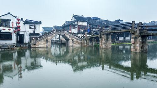 逃离冰淇淋世界